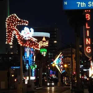 Center ** Las Vegas